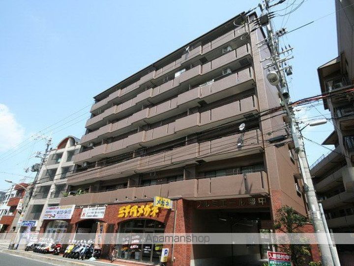 プルミエール豊中の外観