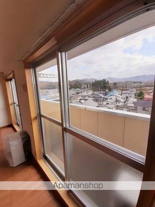 スプリングロードAKASAKAのその他画像