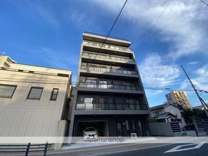 香川県高松市中央町の賃貸マンションの外観
