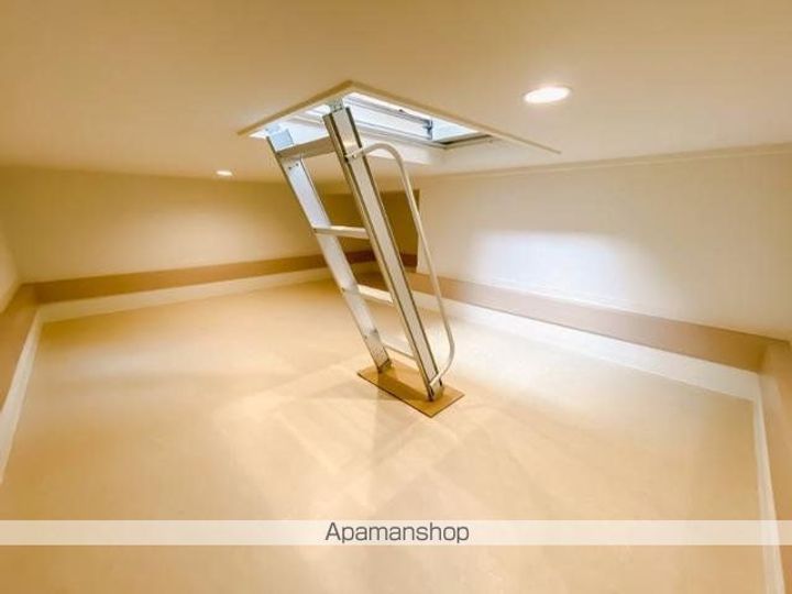 トレポルテの内装