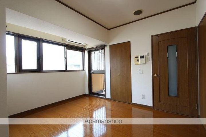 ダイアパレス中央町302号のその他画像