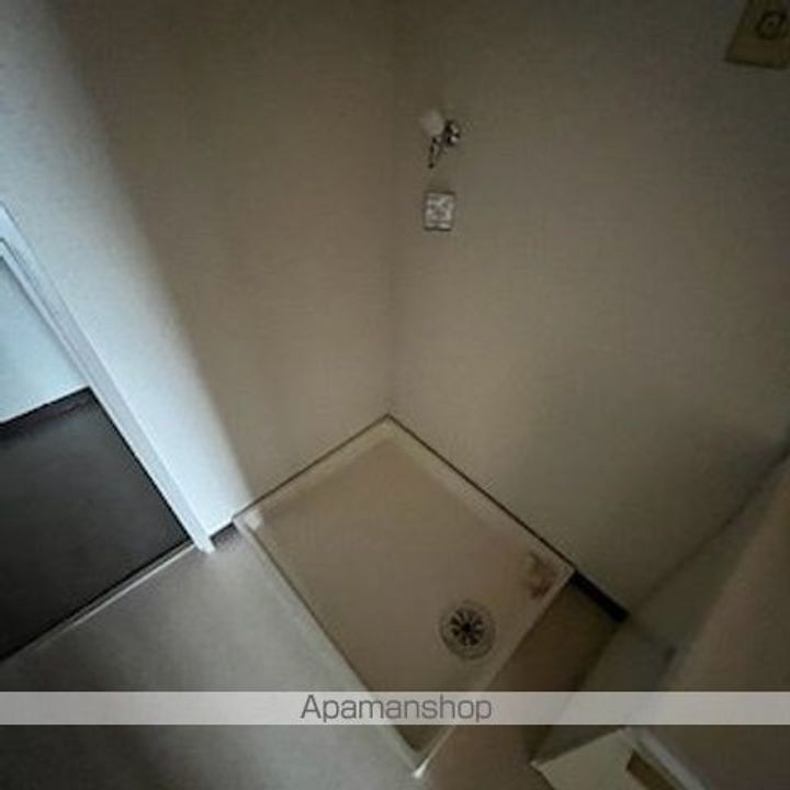 滋賀県大津市尾花川の賃貸マンションの内装