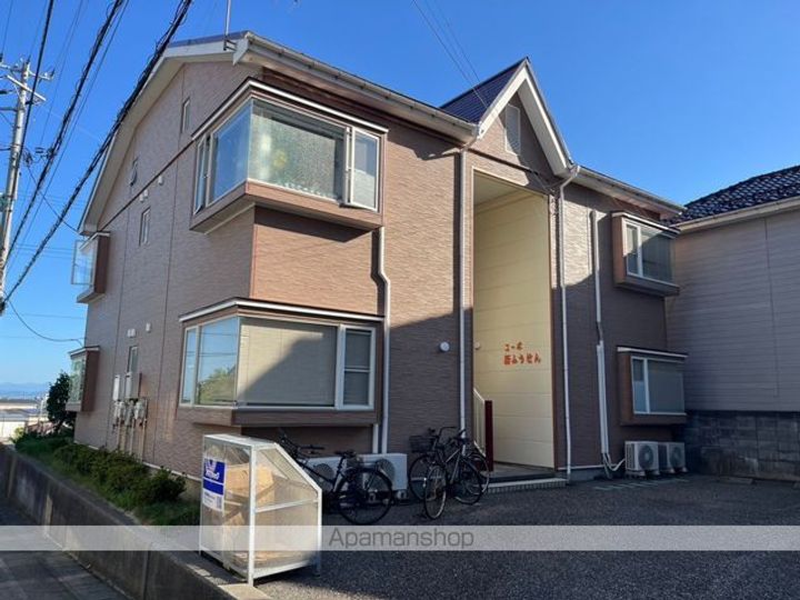 コーポ紙ふうせんの外観