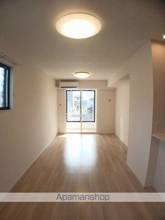 メゾン・ミクニⅠ Aの居間