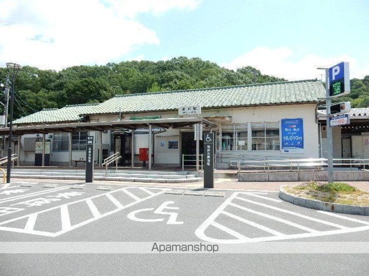 シティハイツカサミアⅡ棟の周辺