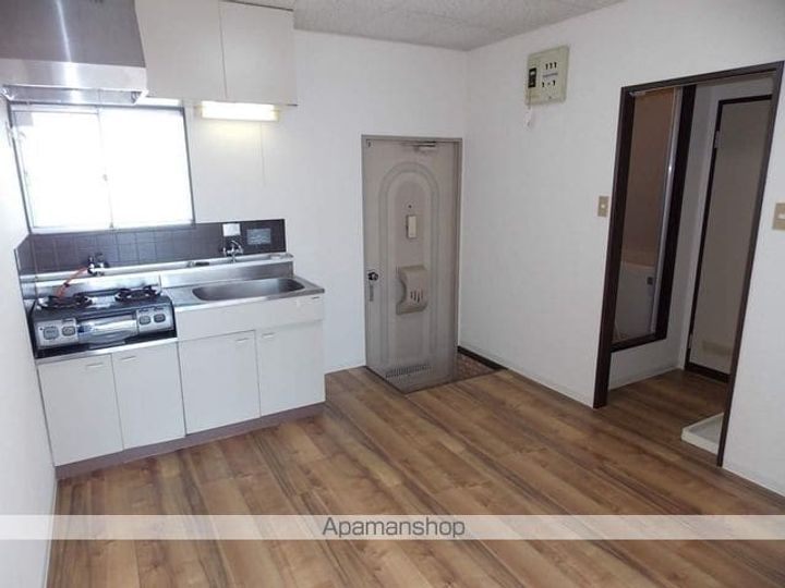 アーバン布袋106の内装