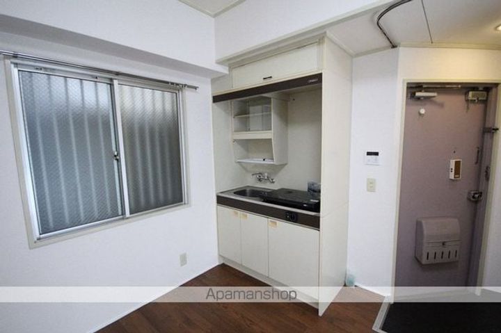 キャロル豊中本町のキッチン