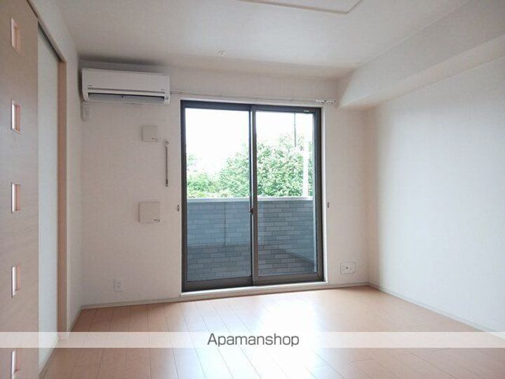 グラース Ⅰ103の居間