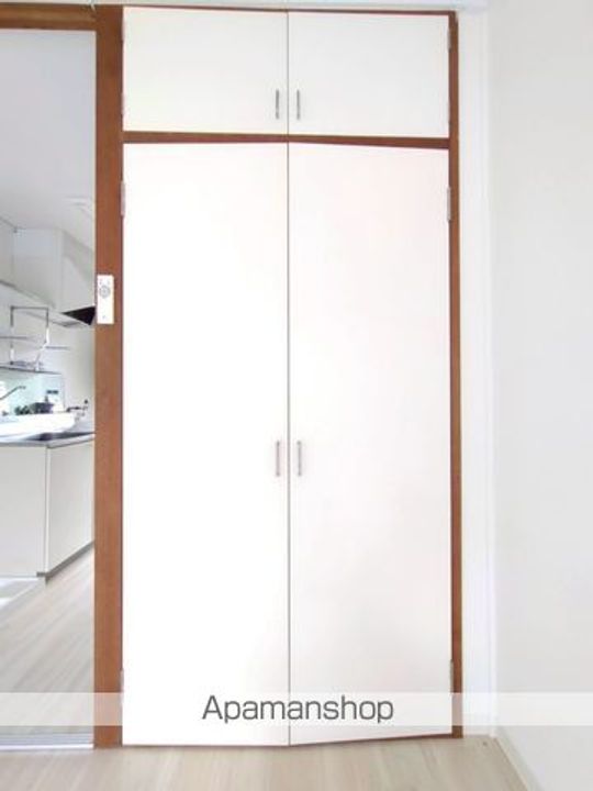 東京都日野市高幡の賃貸アパートの内装