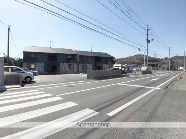 アーブルヴィラージュA棟の外観