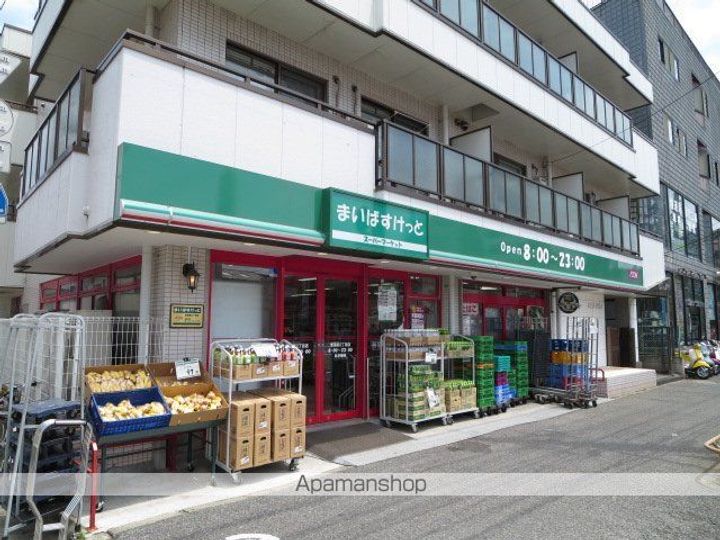 MKビルの周辺