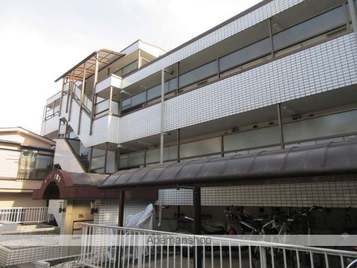 トラスティ鷺宮402の外観