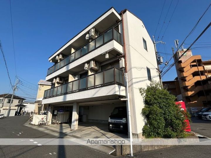 グランピア小松里305の外観