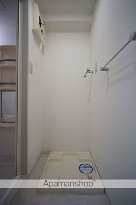 愛知県名古屋市中区千代田1丁目の賃貸マンションの内装