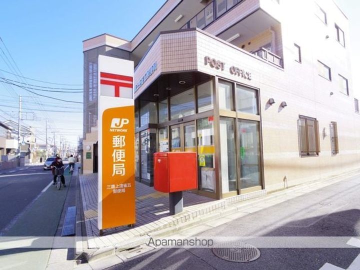 東京都三鷹市上連雀4丁目の賃貸アパートの周辺