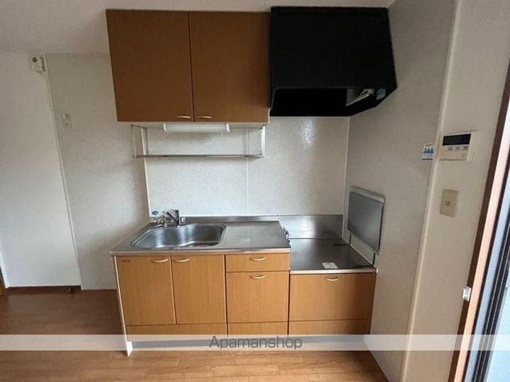 メゾン・ヴェール B棟のキッチン