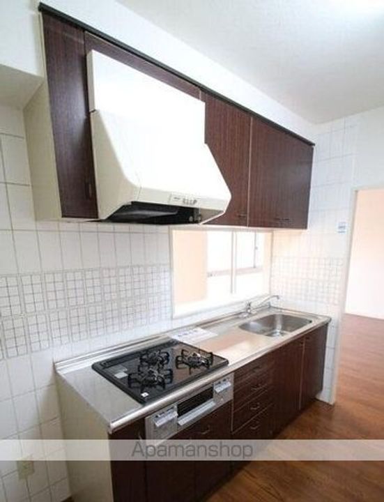 ダイアパレス屋島403のキッチン