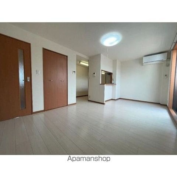 ターミナルステージ初台の居間