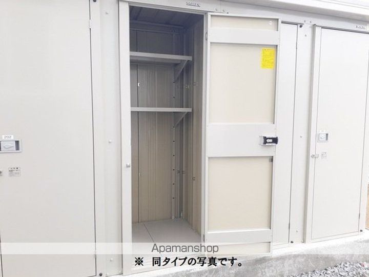 イニイチオ102の内装