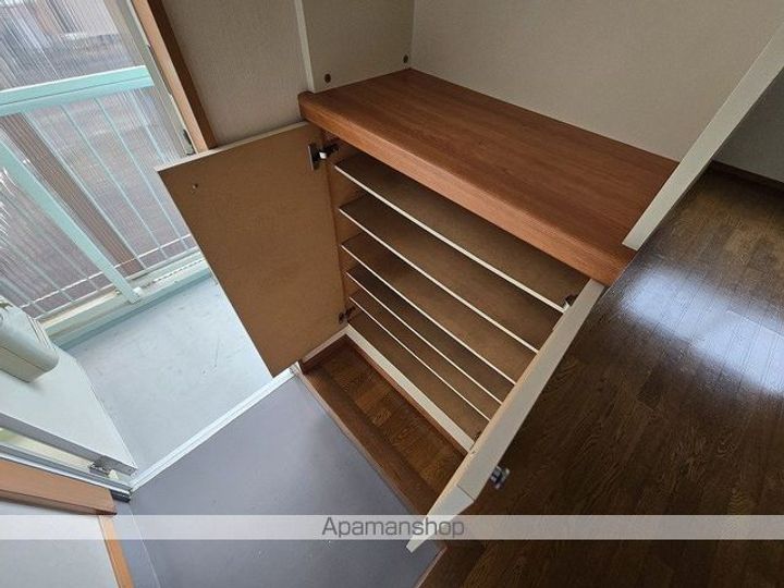 東京都あきる野市野辺の賃貸アパートの内装