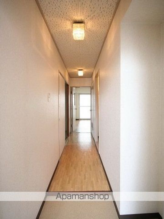 アカシヤ館の玄関