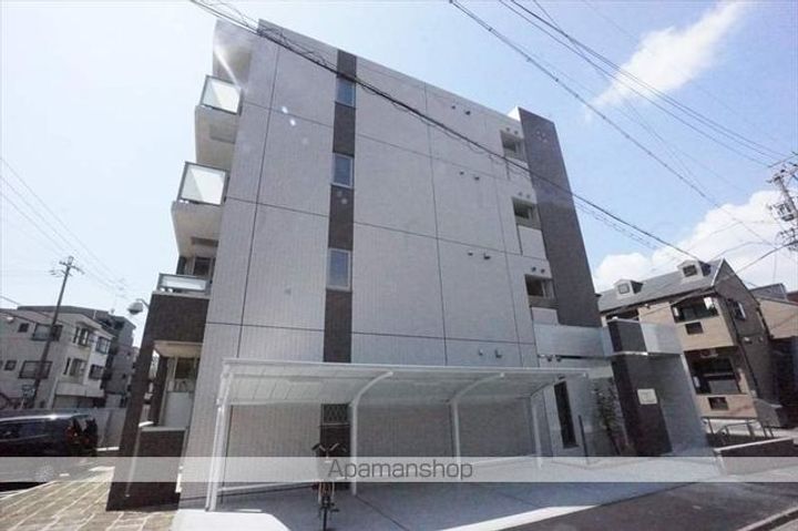 ラヴィ・Kの外観