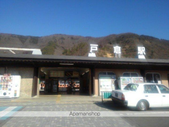リュミエール Aの周辺