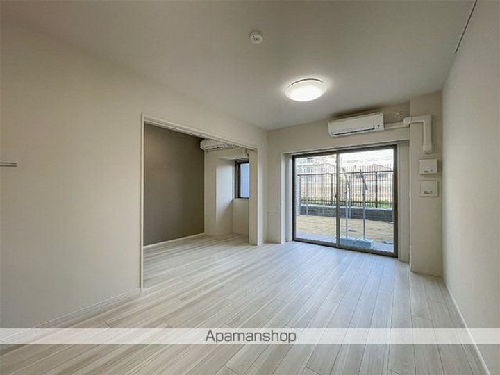 フロンティアレジデンス錦糸公園の居間