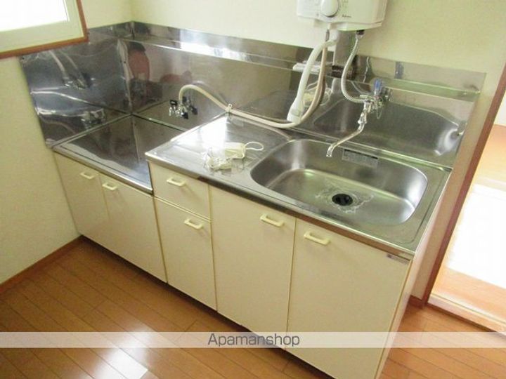 コーポ東香202のキッチン