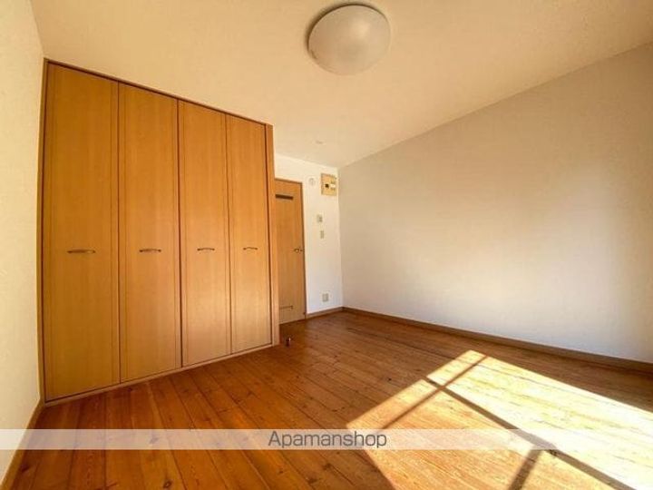 ウッディハウス林の内装