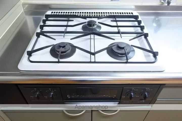 ウォールストリート102の内装