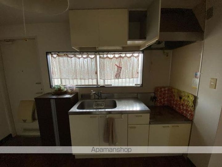 香川県高松市宮脇町1丁目の賃貸アパートのキッチン