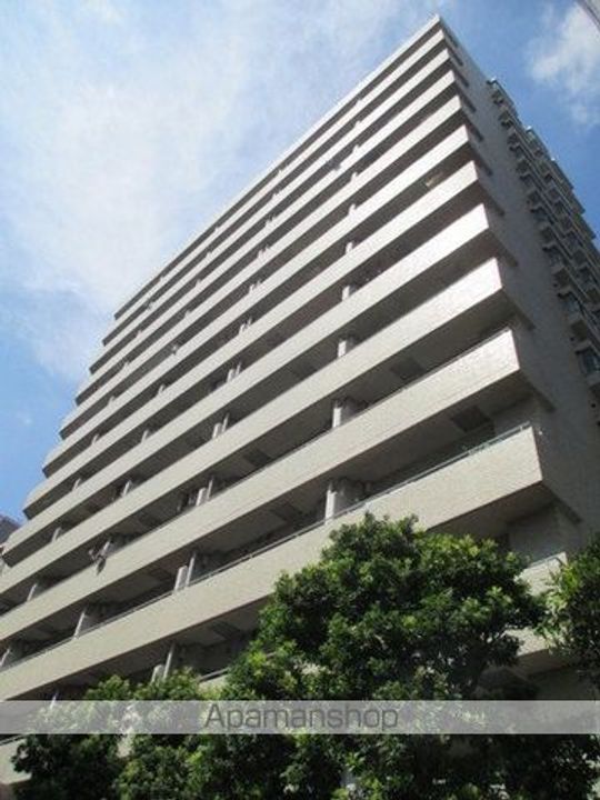 東京都練馬区練馬3丁目の賃貸マンションの外観