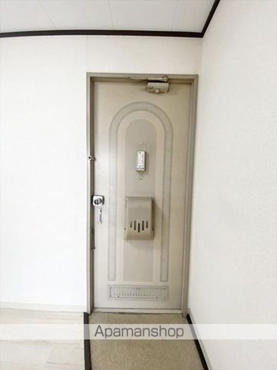 上東コーポ 東の玄関