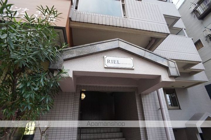 リエール若松町404の外観