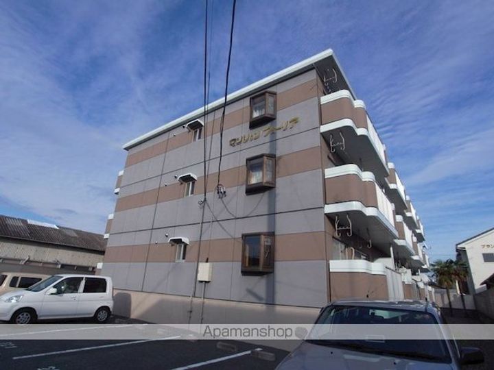 静岡県浜松市中央区曳馬4丁目の賃貸マンションの外観