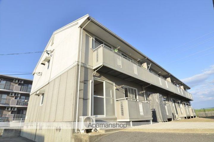 福島県郡山市安積町日出山4丁目の賃貸アパートの外観