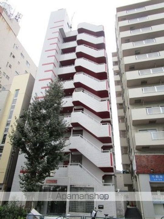 東京都中野区本町6丁目の賃貸マンションの外観