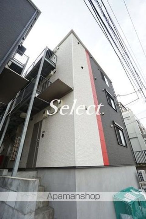 神奈川県横浜市磯子区中浜町の賃貸アパートの外観