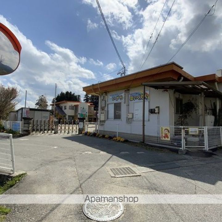 ビアン・ロジュマンF301の周辺