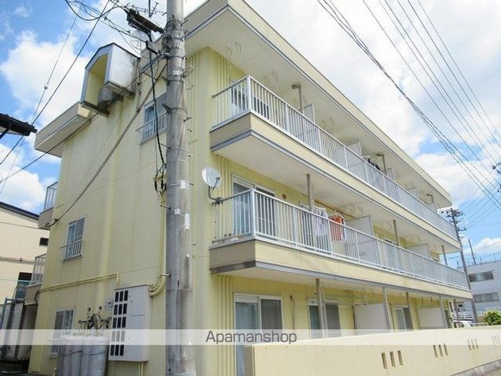 ノーブル吉武102の外観