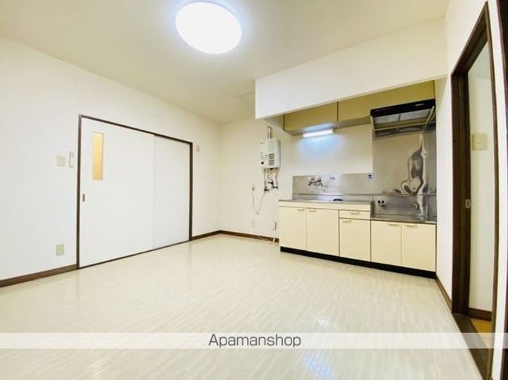 五稜郭パークハイツの内装