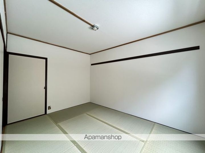 コープ泉風苑206の内装