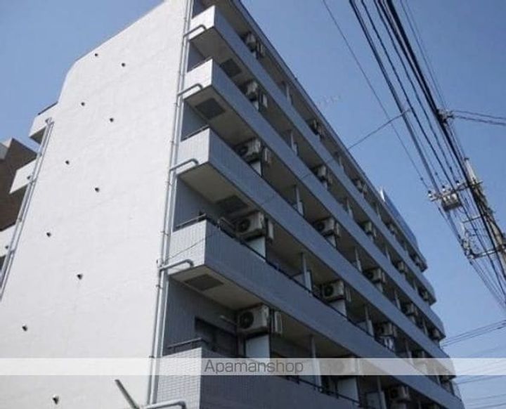 エバーグレース西府412の外観