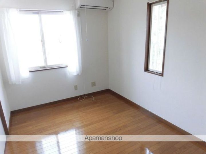 マンションハウスパートⅢ203の居間