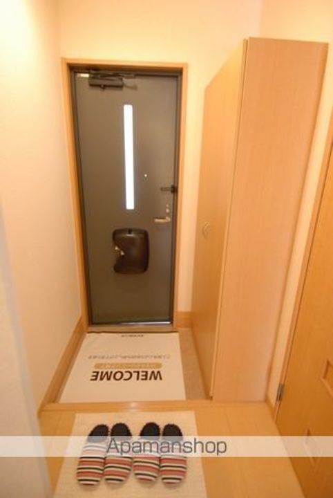 コンフォートⅡ103の玄関