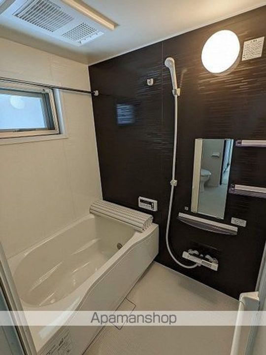 新富町セゾンヴェール103の風呂