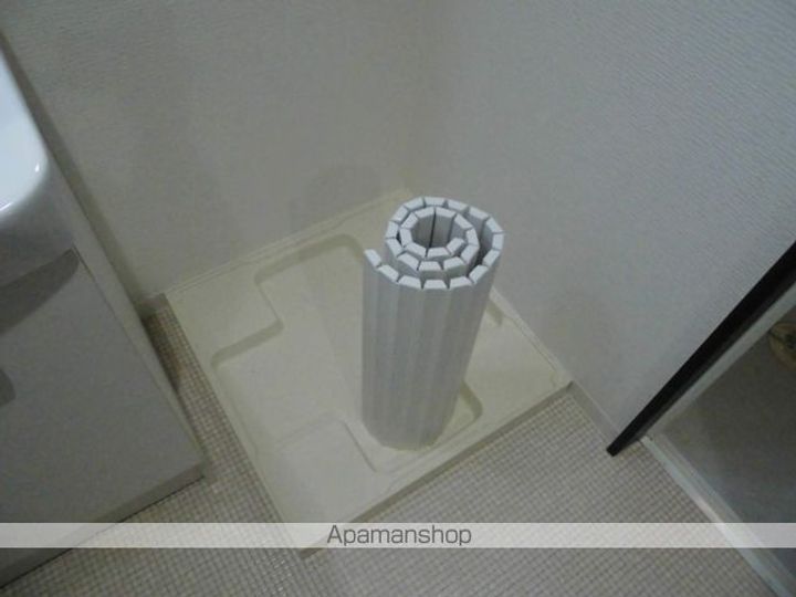 エヌエムトラントウエスト3Dの内装