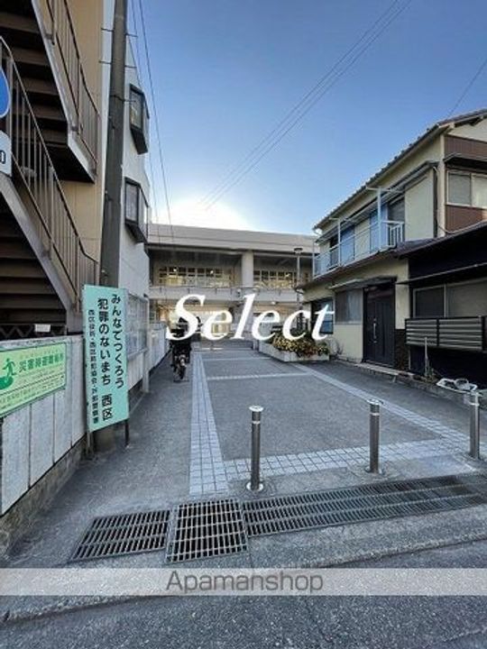 パーク・ノヴァ横浜弐番館の周辺