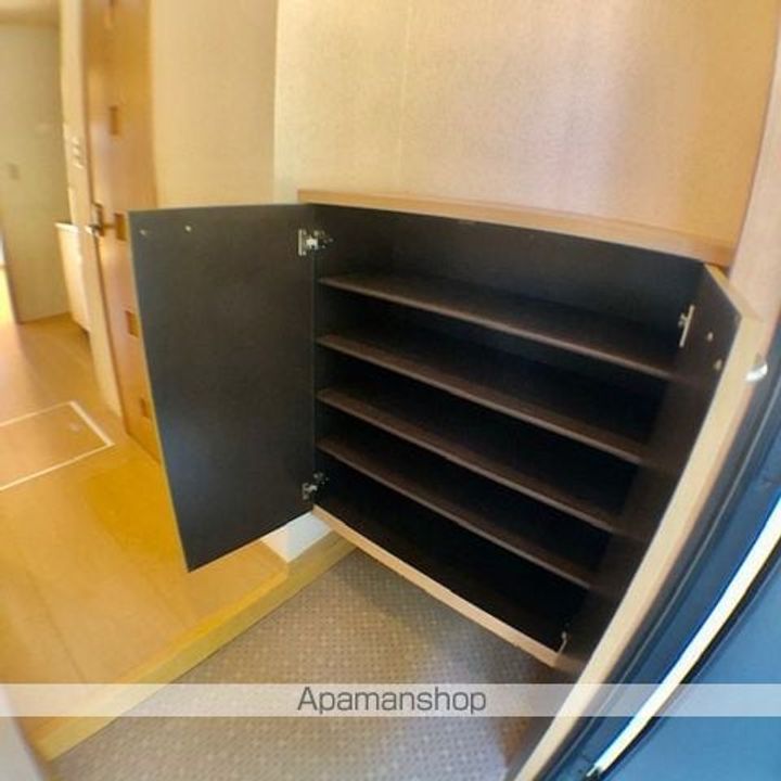 サンコート三雲の玄関